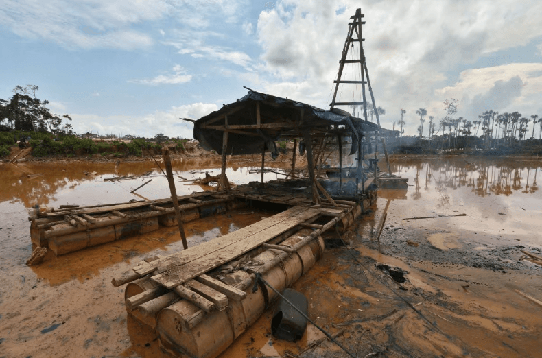 Minería ilegal en Perú y su ausencia en propuestas políticas