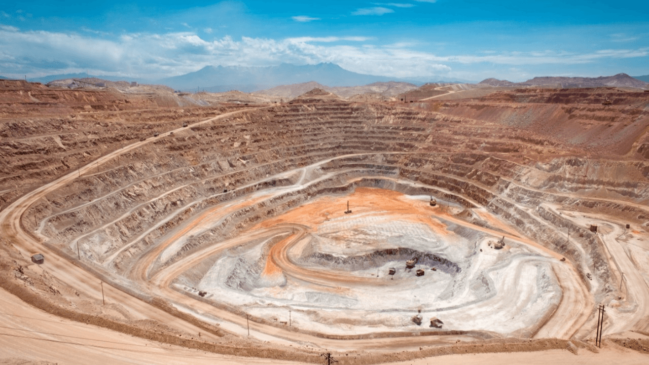 Proyectos auríferos Perú minería ilegal en expansión