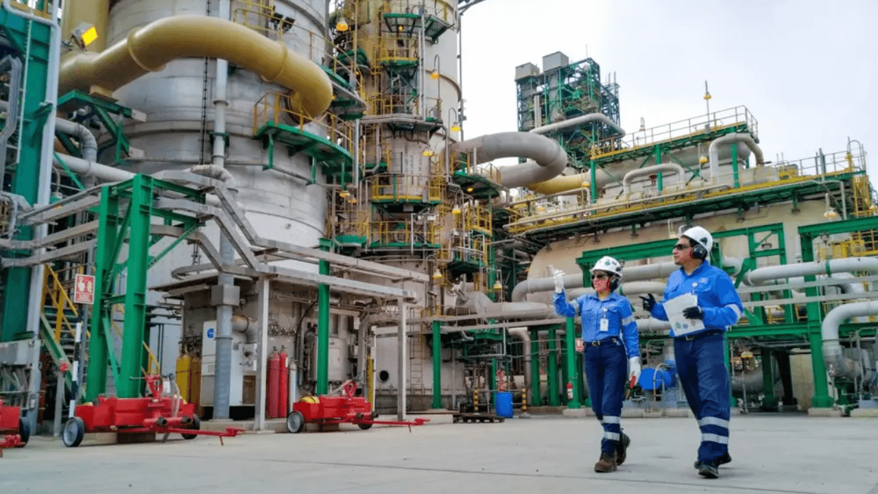 exportación de ácido sulfúrico de Petroperú hacia Chile desde la Refinería Talara.