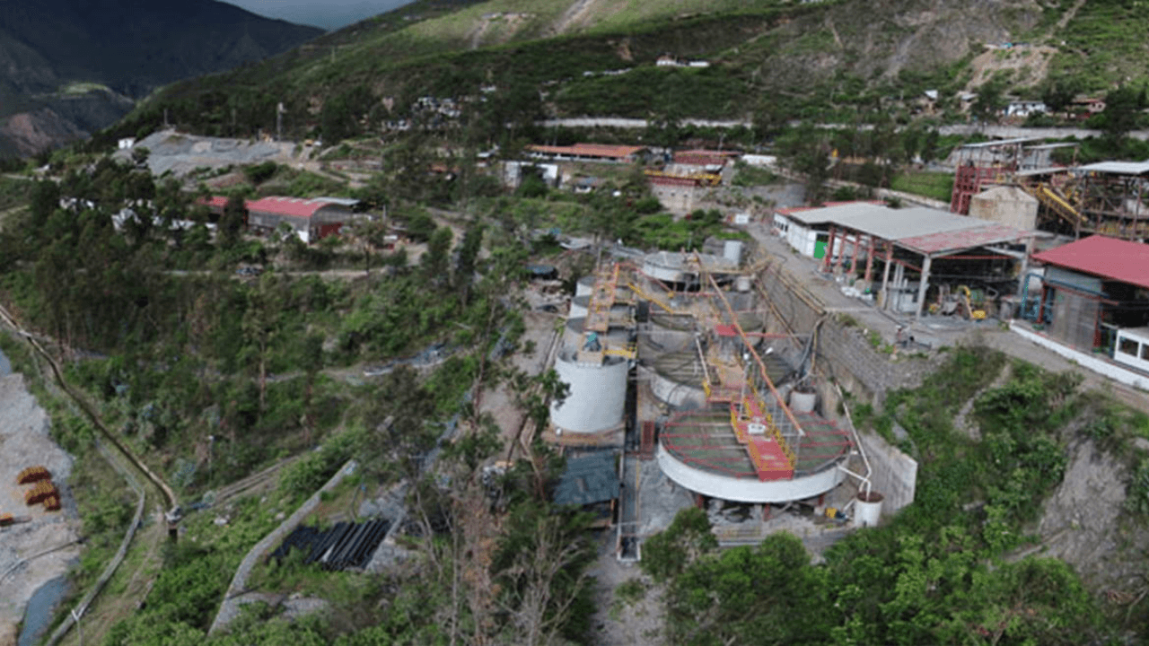 Poderosa agua alcantarillado Suyubamba Pataz obras por impuestos