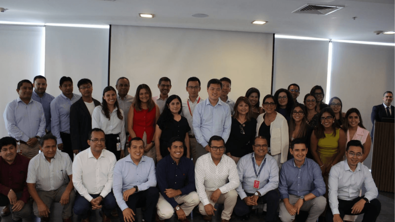 mentoring mineria Las Bambas desarrollo talento liderazgo mineria