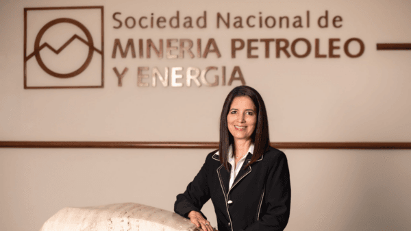 inversiones mineras en Perú impulsadas mediante simplificación de permisos y cooperación regional.